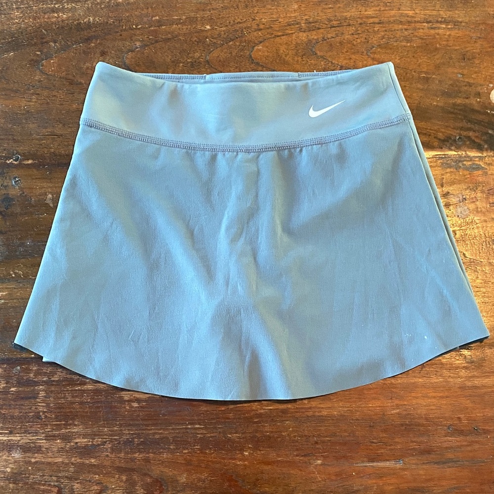 Nike girl’s tennis skirt/skort
